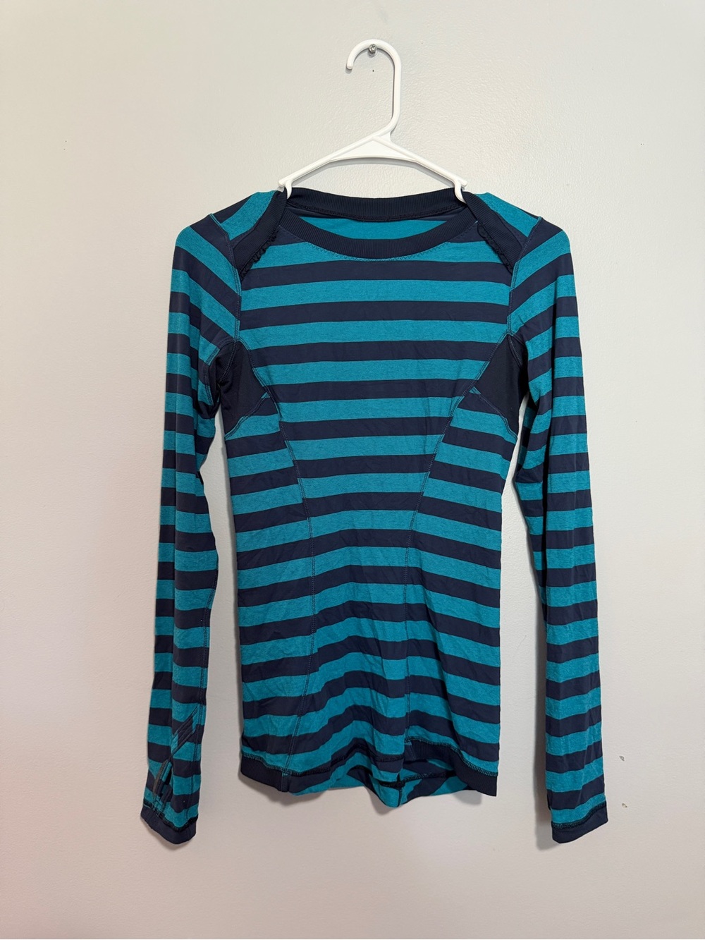 Lululemon Long Sleeve Size 2